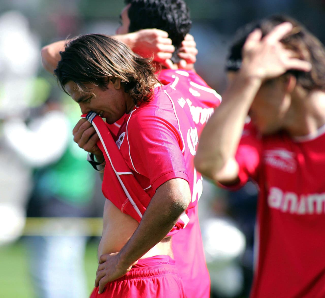 Aquella fue una tarde amarga para los pingos que traían entre sus filas a jugadores como Hernán Cristante, Paulo da Silva, Sinha, Ariel Rosada, Bruno Marioni y Vicente Sánchez.