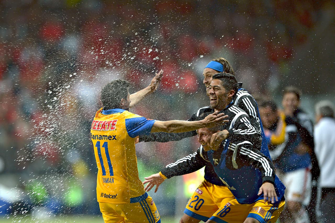 Damián Álvarez, símbolo y referente, apareció en el momento exacto para sentenciar con un cabezazo que selló la gesta felina.