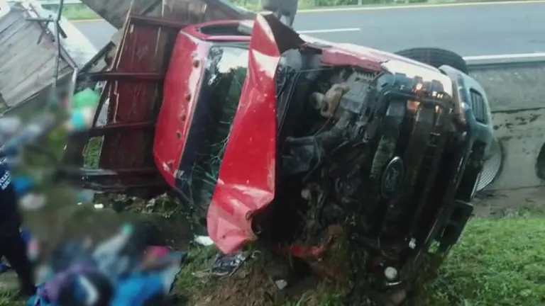 Accidente De Un Cami N En M Xico Cobra La Vida De Cubanas Incluida