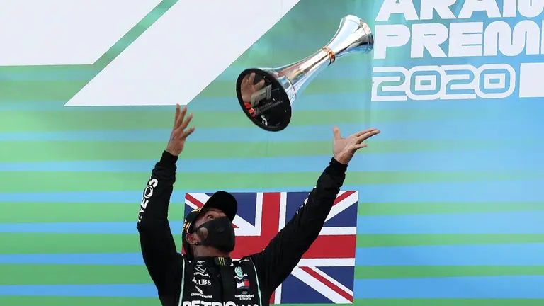 Lewis Hamilton Rompe R Cord Y Es Campe N Del Gran Premio De Espa A