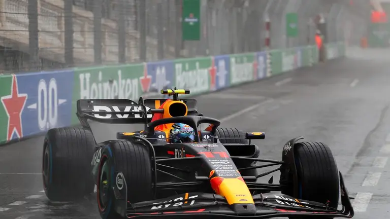 Verstappen gana en Montecrlo y Checo Pérez queda en el lugar 16