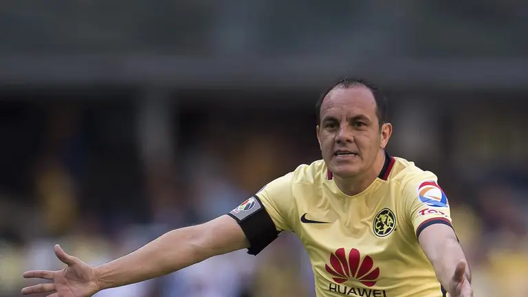 Cuauht Moc Blanco Habr A Cobrado Siete Millones De Pesos Por Fimar Con