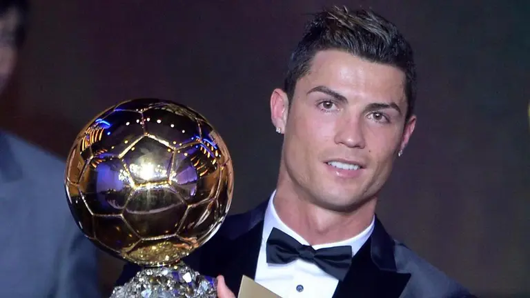 Cristiano Ronaldo donó un Balón de Oro para una subasta TUDN Fútbol