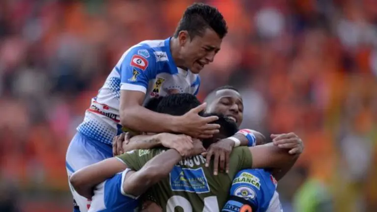 El Águila es el nuevo líder del fútbol salvadoreño tras liquidar al