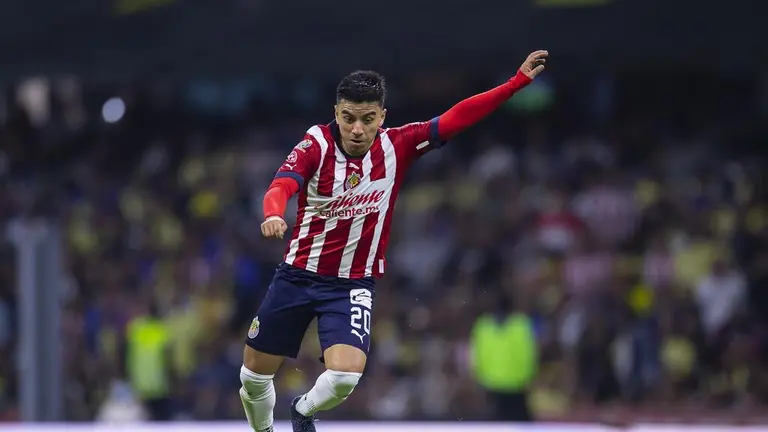 Chivas La alineación que perfila Ricardo Cadena frente al Puebla en