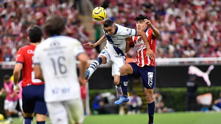 Chivas Vs Puebla En Vivo Por El Clausura De Liga Mx Minuto A