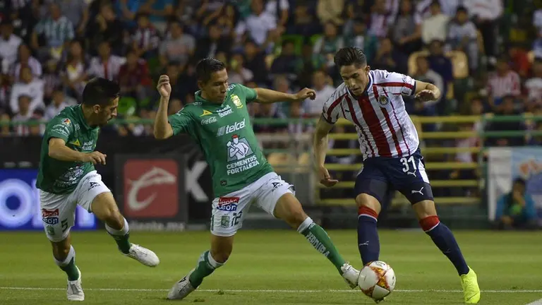 Cómo ver Chivas vs León en vivo por la Liga MX 27 Abril 2019 TUDN