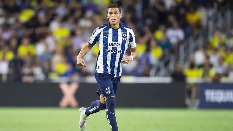 Héctor Moreno firma renovación con Monterrey hasta diciembre 2024