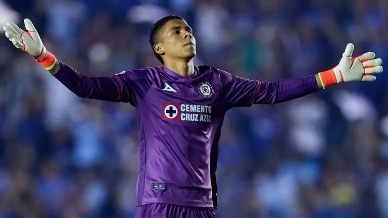 Kevin Mier el joven portero que guió al Cruz Azul a la Final del