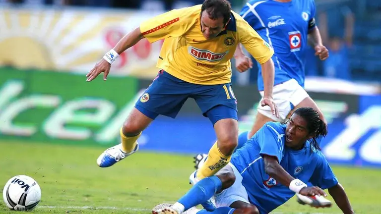 Legendario Joel Huiqui dice adiós al fútbol estará en Cruz Azul Sub 13