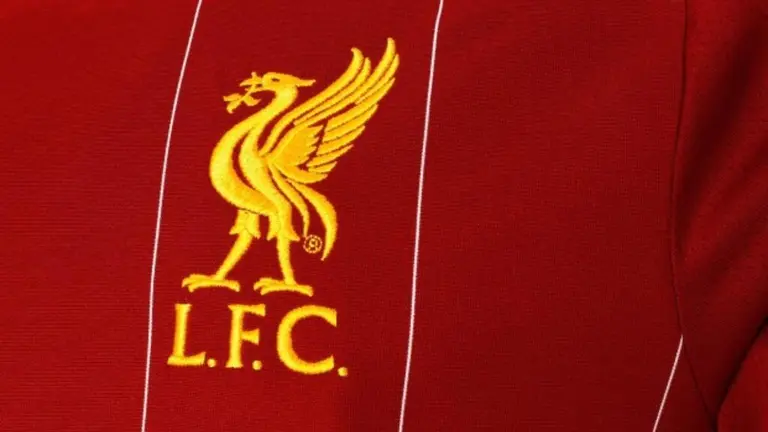 Sencillamente espectacular Liverpool presentó su playera para la