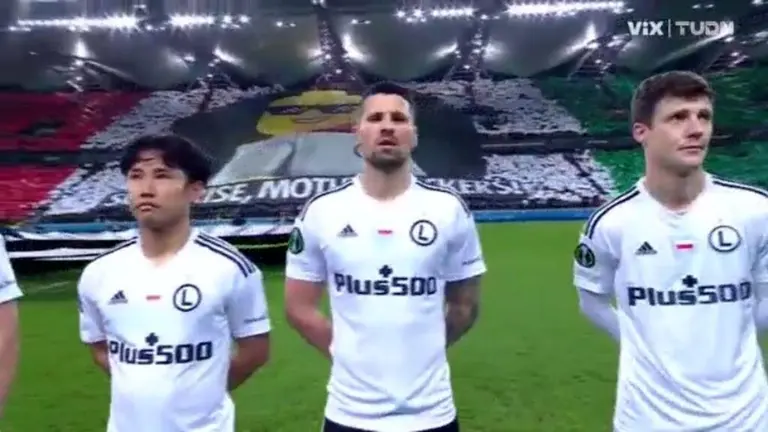 Surprise Motherfu El Tifo Del Legia Varsovia Contra La Uefa