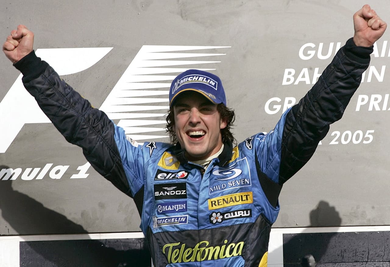 El amado piloto español, Fernando Alonso, comparte con muchos el haber ganado la Fórmula en dos años diferentes ( 2005-2006).