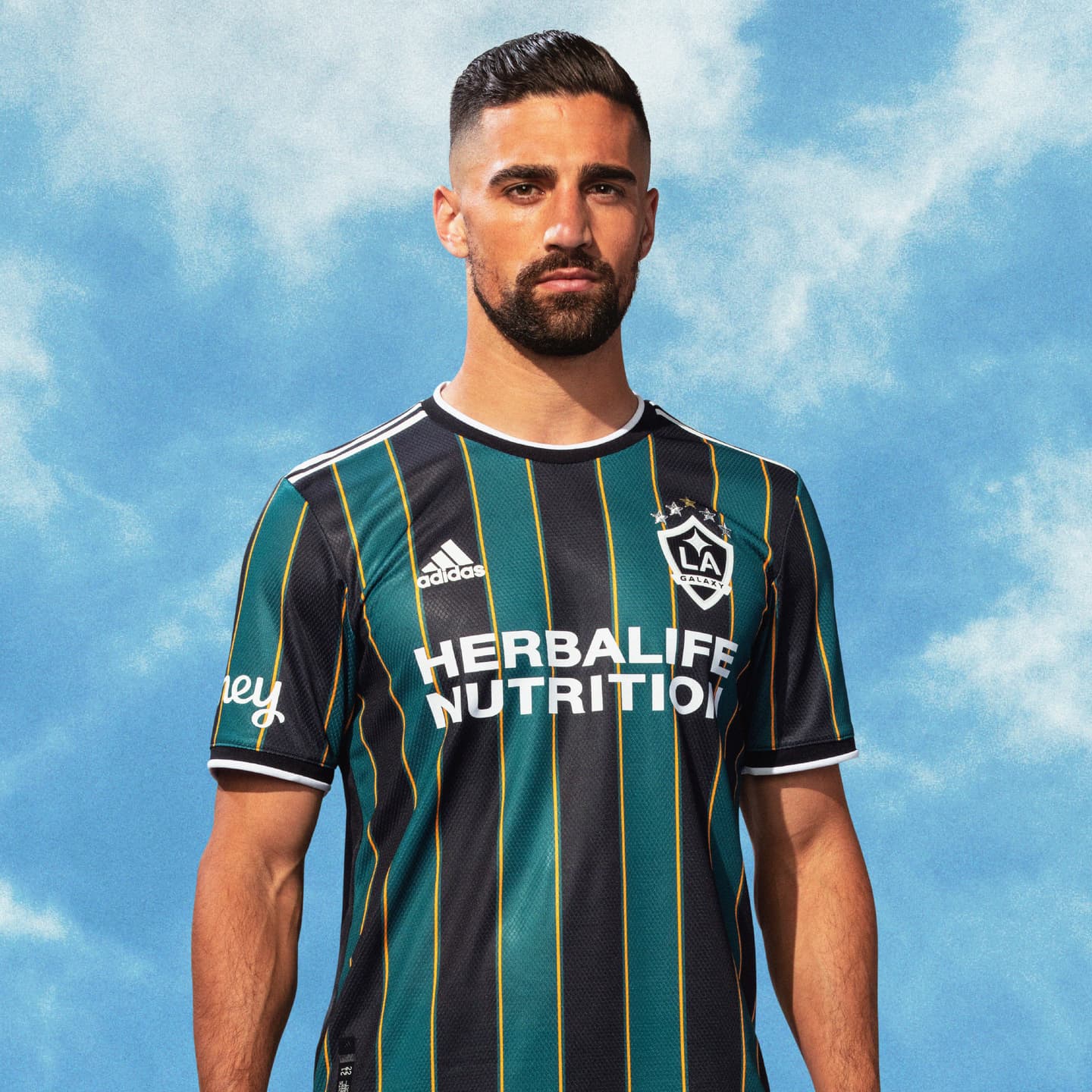 Espíritu retro y comunitario presente en la nueva camiseta de LA Galaxy, TUDN MLS