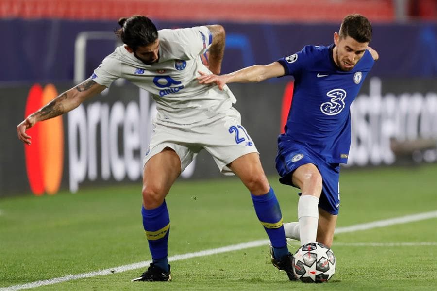 Chelsea logra su pase a las Semifinales de la UEFA Champions League aún con la derrota contra el Porto 0-1 durante el partido de vuelta, pues el marcador global quedó 2-1 a favor del equipo inglés.