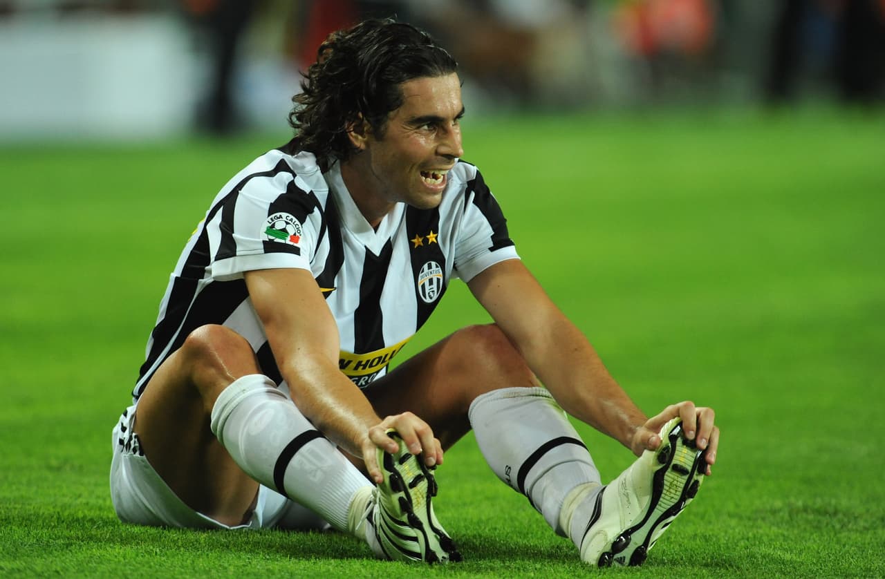 Tiago Mendes llegó al Atlético de Madrid en el mercado de invierno del 2010 luego de tres temporadas muy discretas con la Juventus de Italia donde casi no es recordado.