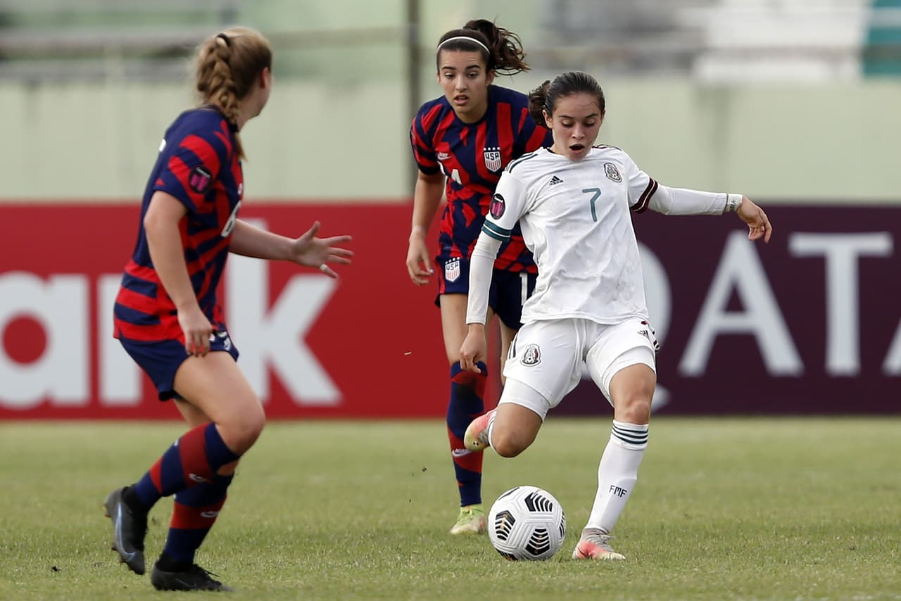 México intentó por todos los medios encontrar el gol del descuento, pero el tiempo no le fue suficiente. El Tri Femenil perdió la Final, pero de cualquier forma ya está clasificado al Mundial de la categoría.