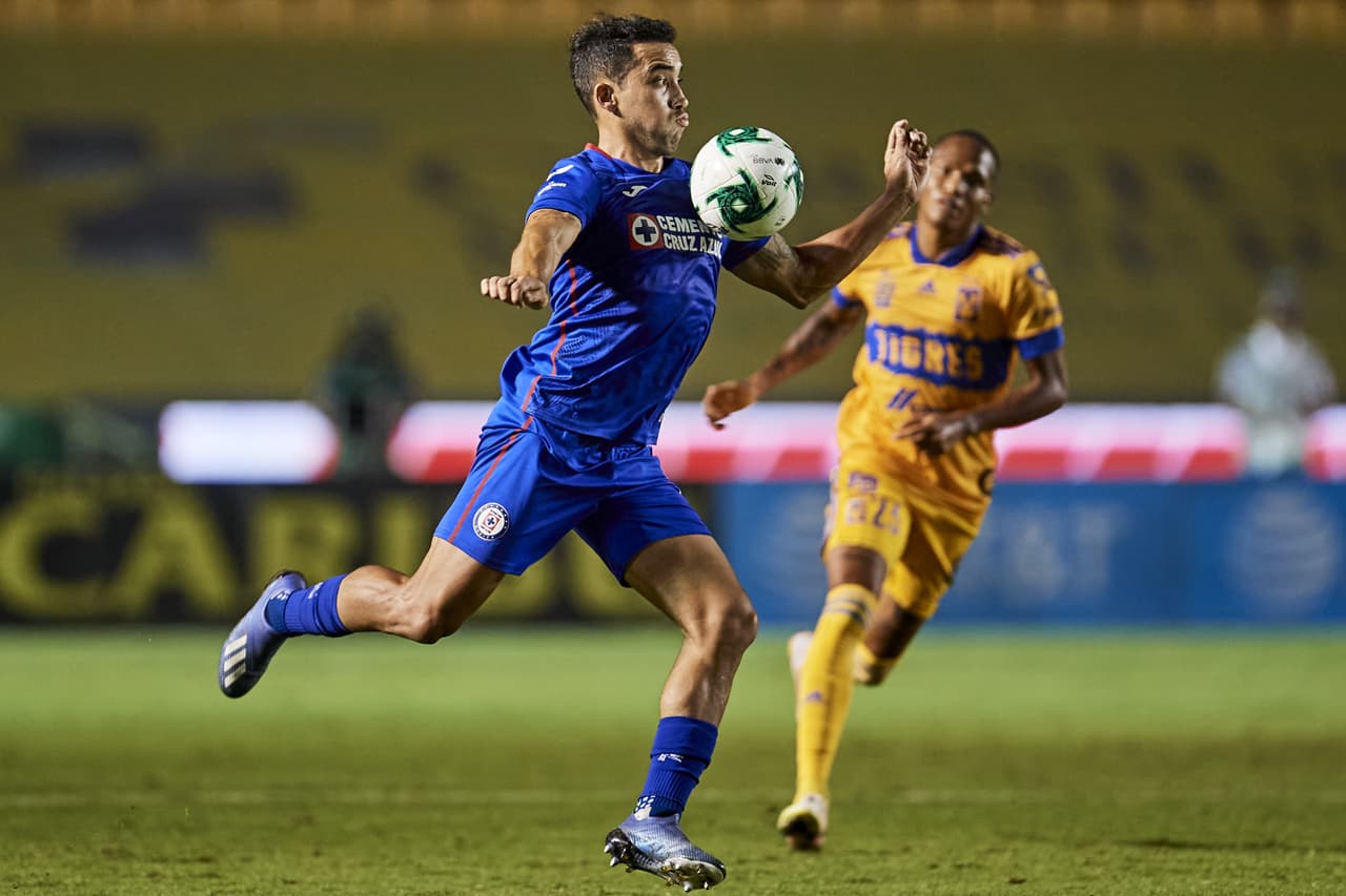 Cruz Azul vence 1-3 a Tigres en el volcán y rasguñan su pase a las semifinales.