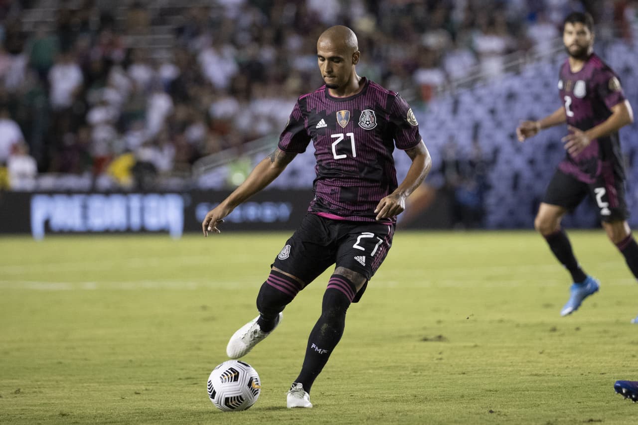Tras su decepcionante debut ante Trinidad y Tobago, el Tricolor consiguió su primera victoria en la Copa Oro de la mano del 'Mellizo', quien hizo dos goles, y Orbelín Pineda, quien marcó el tercero.