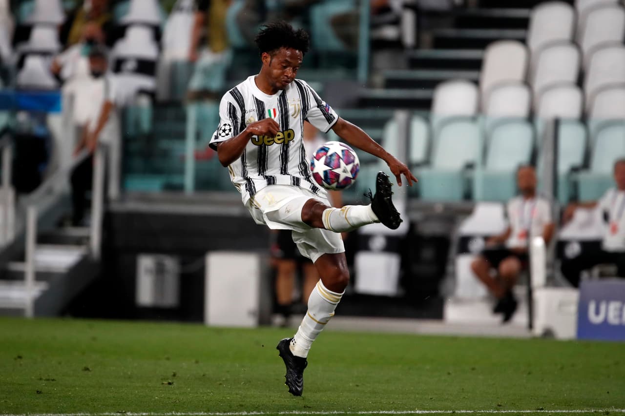 Llegó la pausa de hidratación y con ello, los estrategas aprovecharían para ajustar.