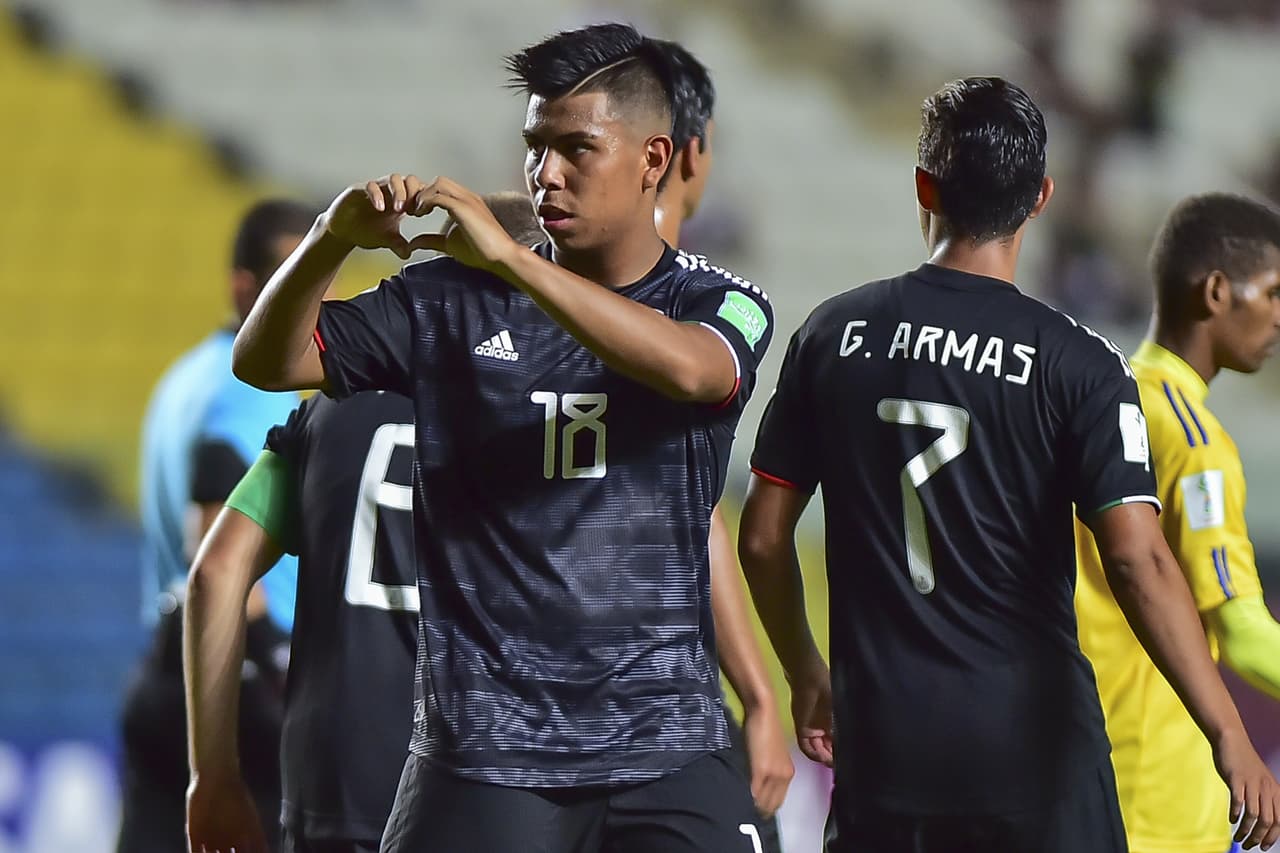 El Tri se mostró muy superior y aprovechó las carencias del rival para pasarle por encima.