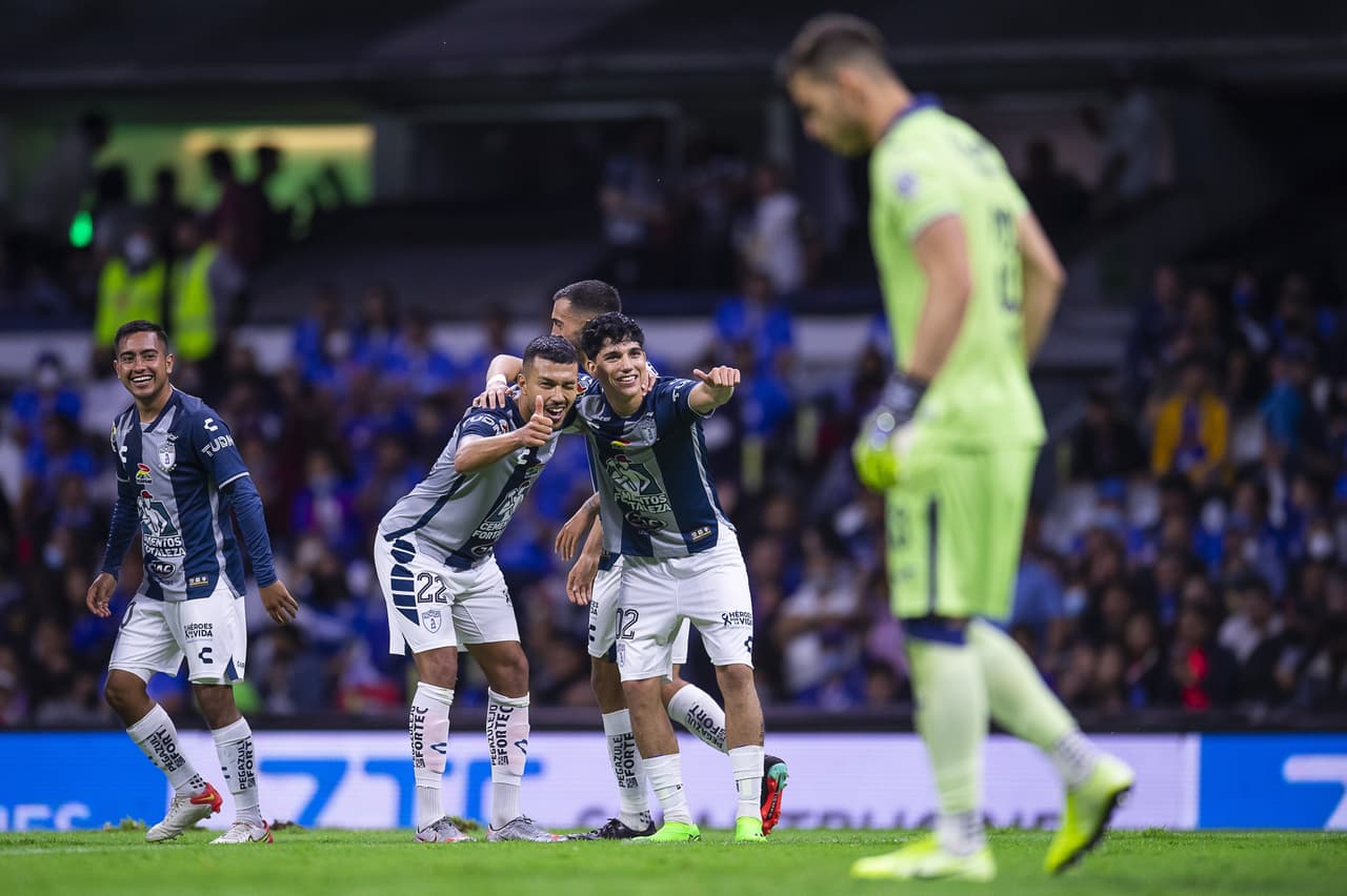 Pachuca fue mucha pieza para un Cruz Azul que no sabe ganar. Los Tuzos son líderes del Apertura 2022 tras dos triunfos apenas en la Jornada 2.