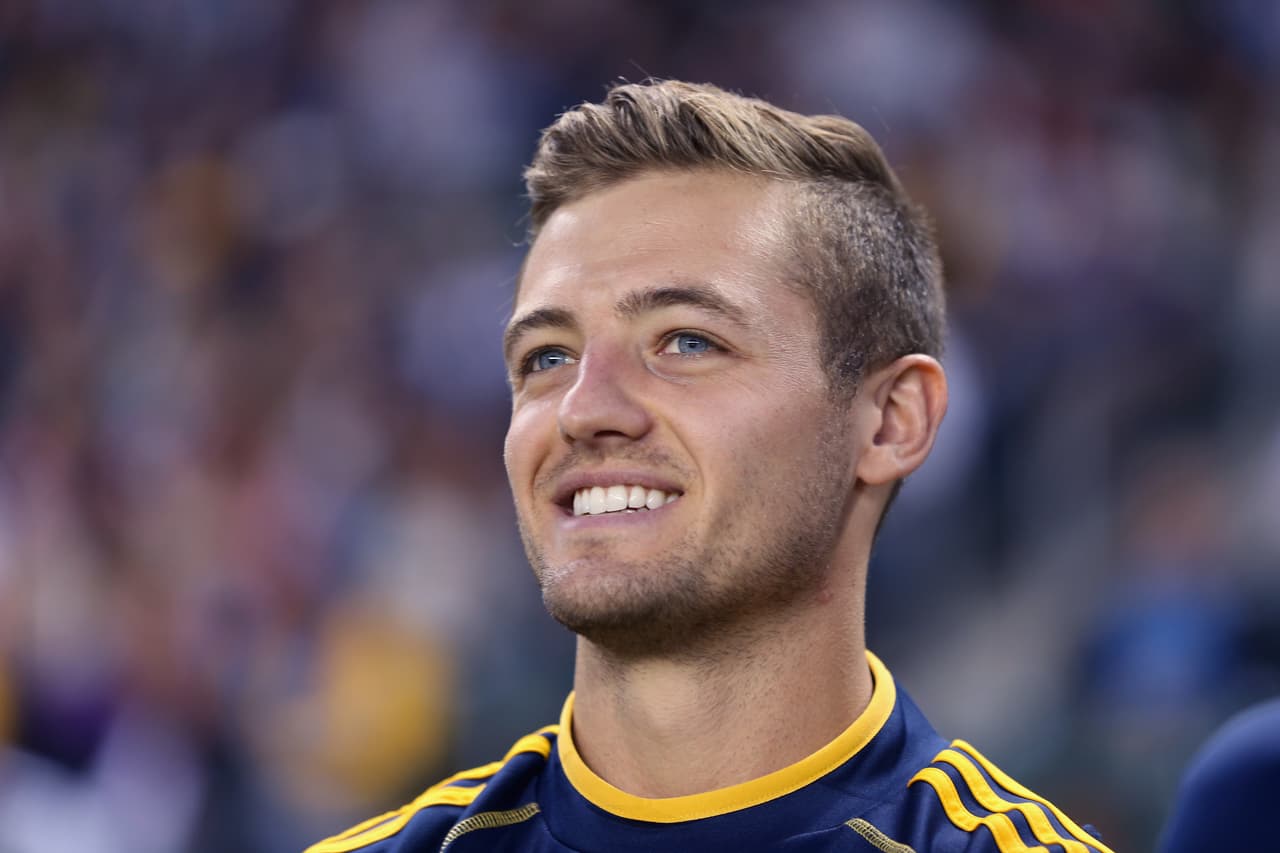 Robbie Rogers, defensa del LA Galaxy, es el primer futbolista abiertamente homosexual, y cuando Trump hizo comentarios lascivos excusándose en "vocabulario de camerino", Rogers se pronunció en contra del presidente. Si el Galaxy gana otro título, ¿asistirá Rogers a la Casa Blanca?