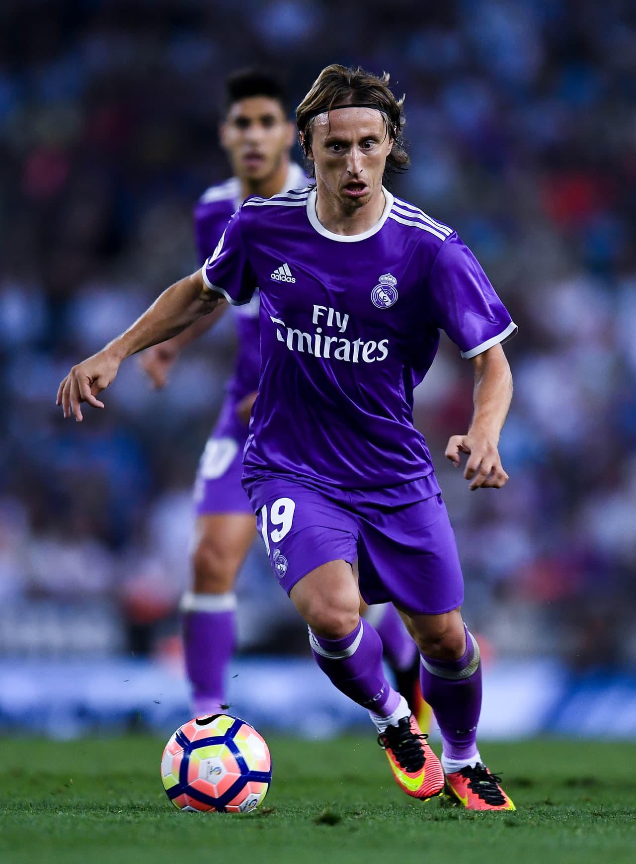 BARCELONA, SPAIN - SEPTEMBER 18: Luka Modric of Real Madrid CF runs with the ball during the La Liga match between RCD Espanyol and Real Madrid CF at the RCDE stadium on September 18, 2016 in Barcelona, Spain. (Photo by David Ramos/Getty Images)