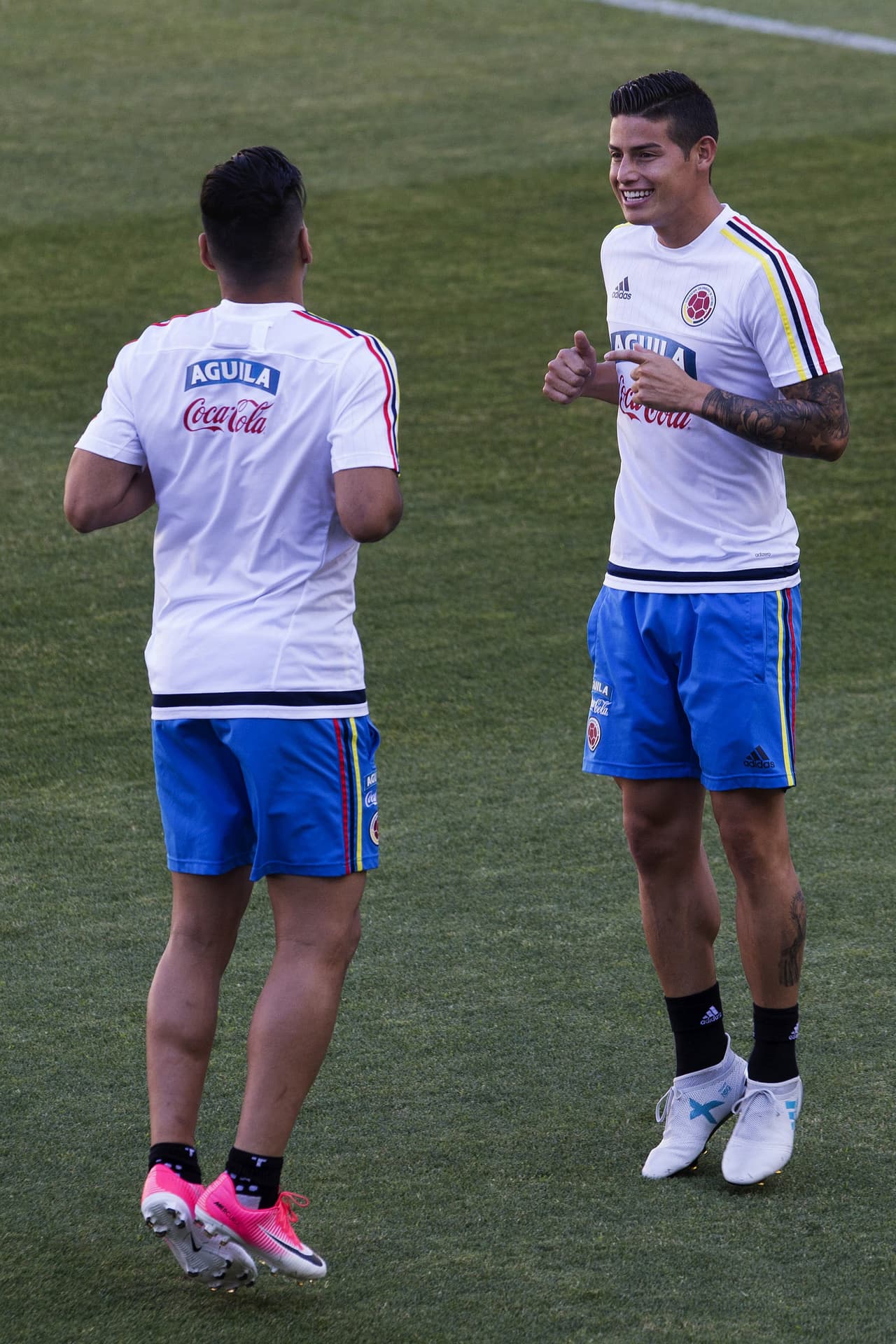 Cada vez que se concentra con su Selección, en su rostro se esboza una sonrisa natural, que deja ver su felicidad, aquella que no encontró en Madrid bajo las órdenes de 'Zizou'.