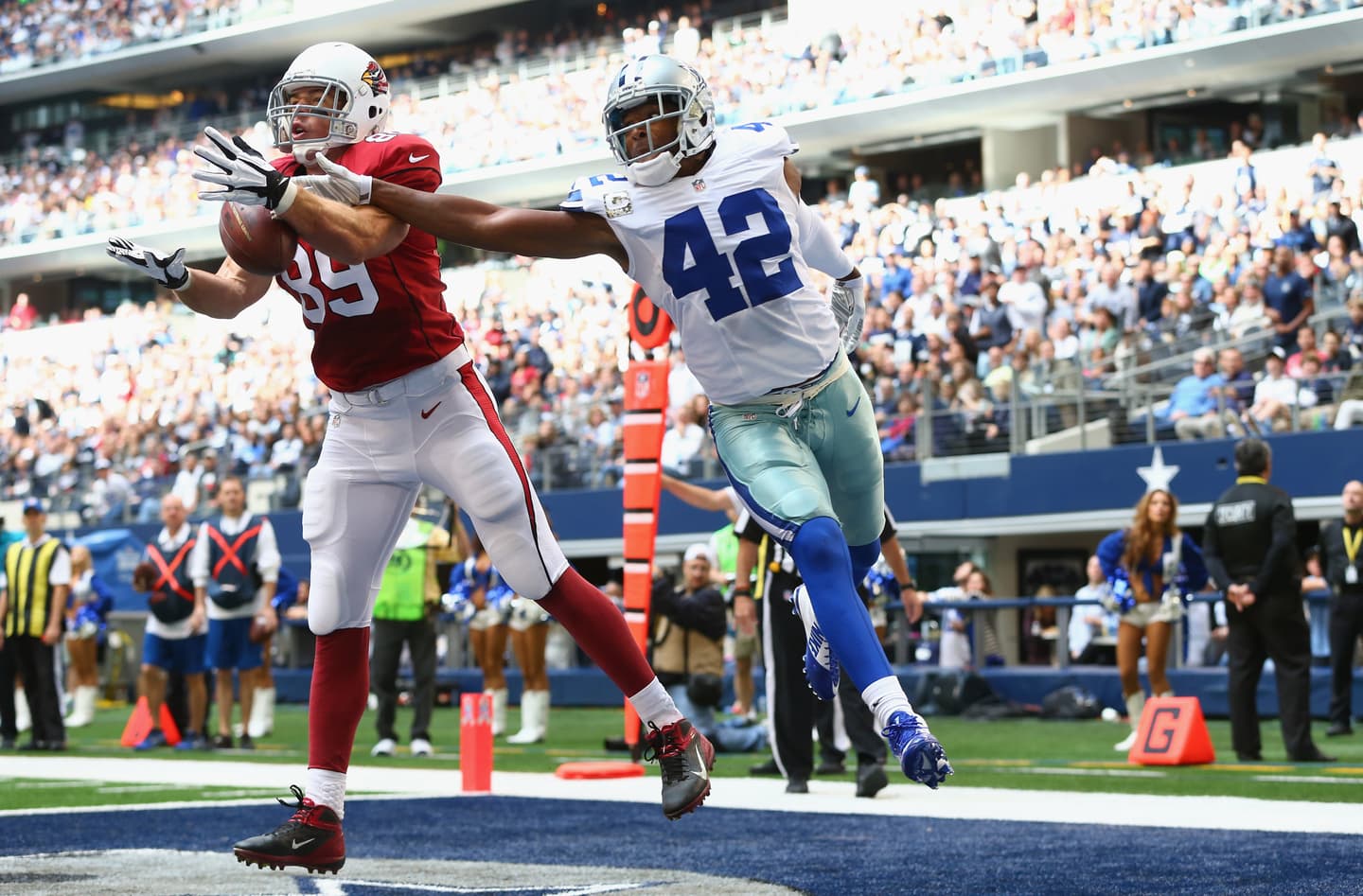 Los Cardenales de Arizona vencieron a los Vaqueros de Dallas