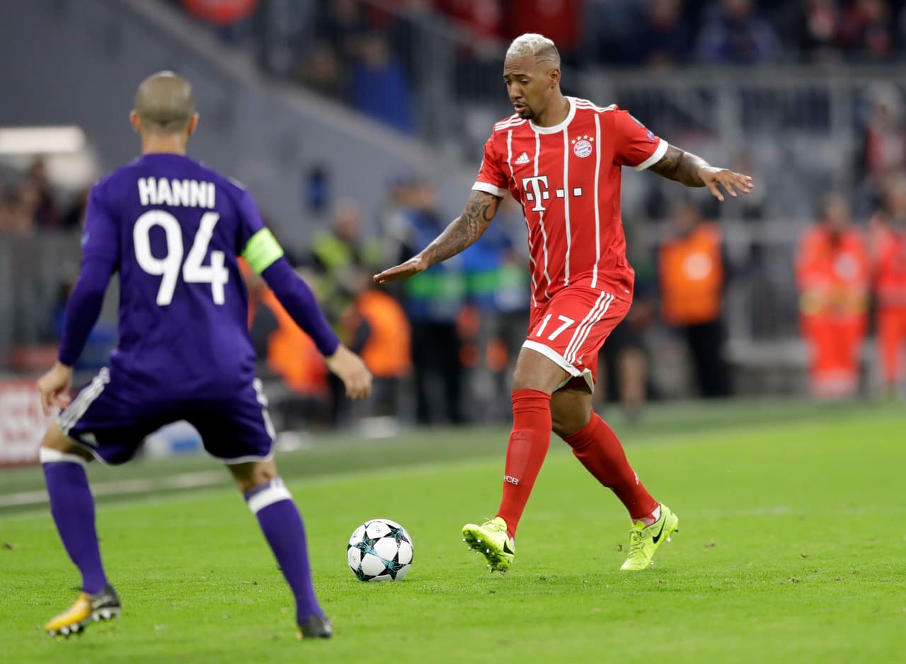 Jérôme Boateng (Alemania), de FC Bayern de Múnich.