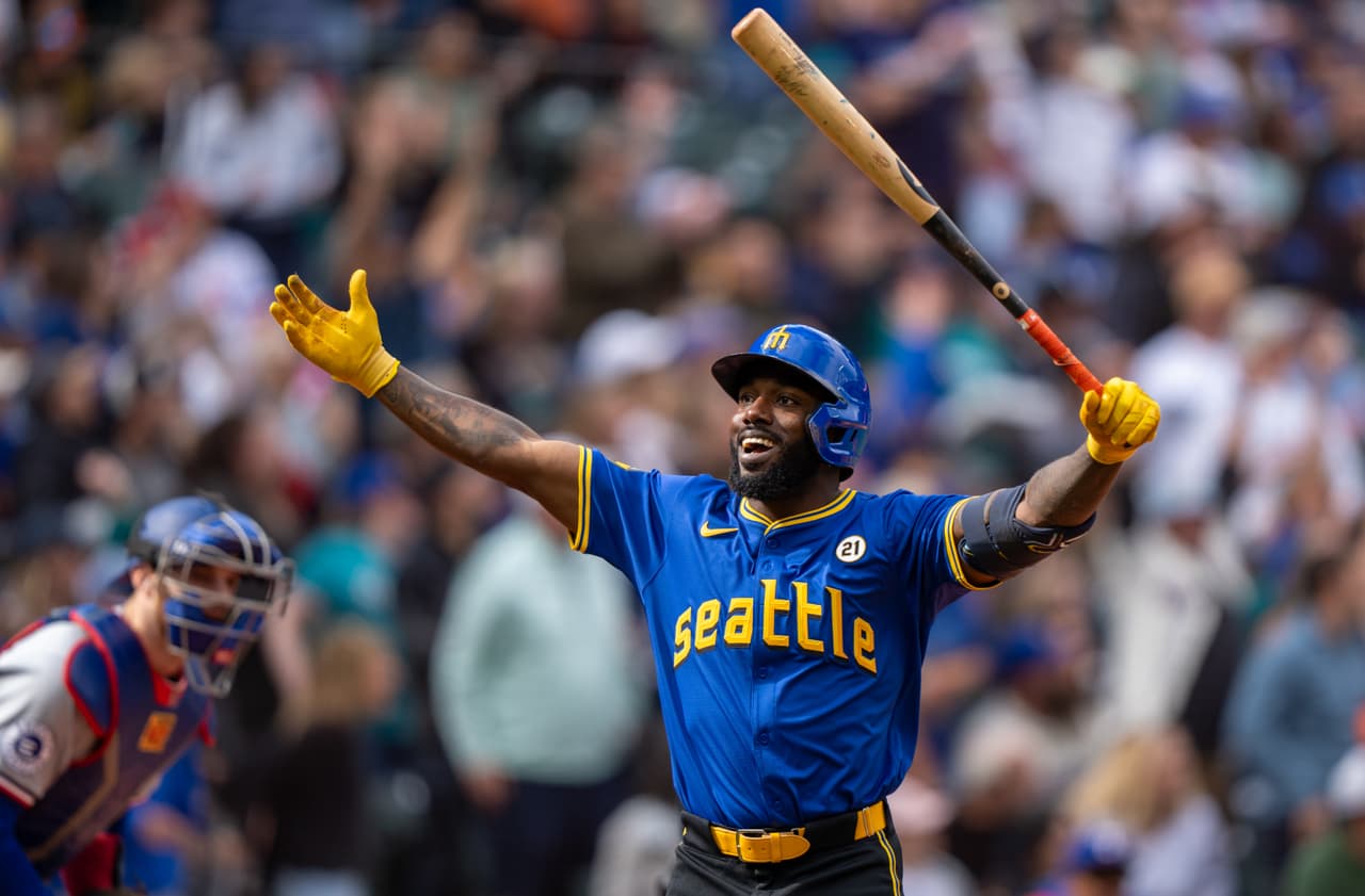 El mexicano Randy Arozarena vuela la bola y festeja a lo Cristiano Ronaldo