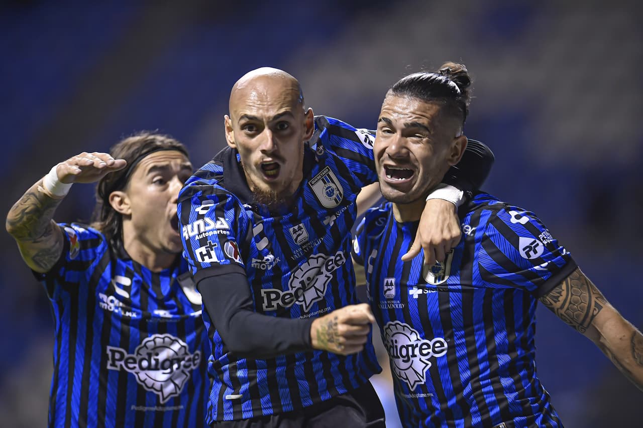 Finalmente, Dos Santos acababa con el cerrojo en el marcador al 41' con un certero cabezazo en el área a pase de Pablo Barrera.