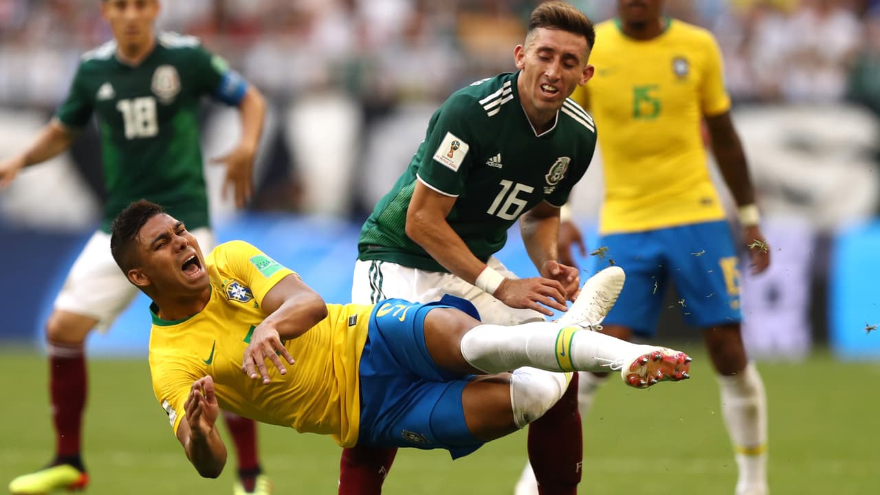 ¡Ni Pepe lo logró! Héctor Herrera, el jugador con más faltas del Mundial