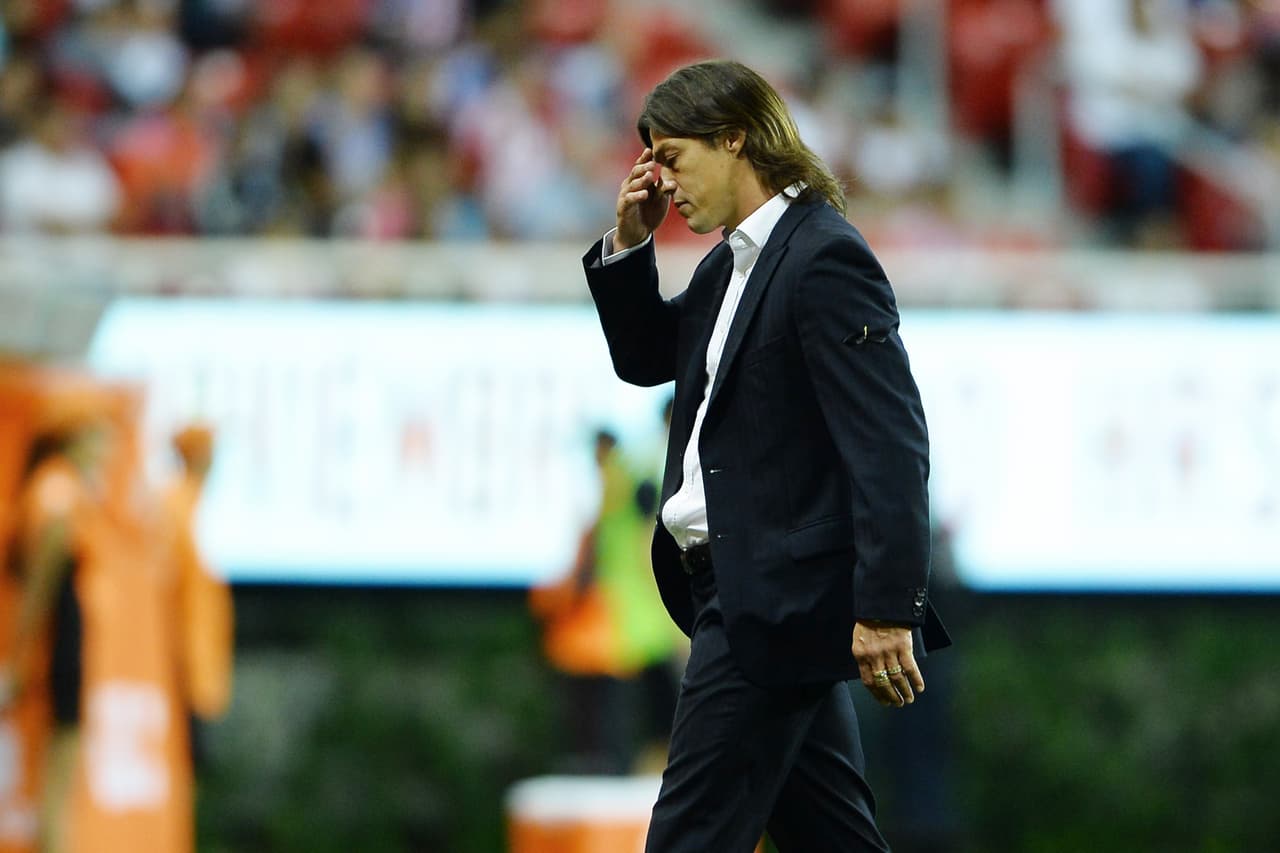 El entrenador argentino está cerca de conseguir una marca que pocos entrenadores en Chivas quisieran tener en su currículum.