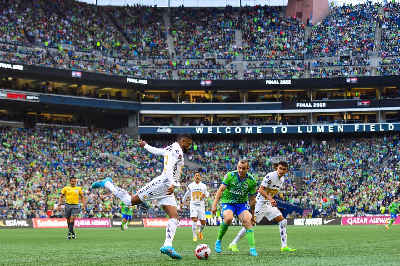 Seattle Sounders fue ampliamente superior a Pumas y se impuso con un doblete de Raúl Ruidíaz y otro tanto de Nicolás Lodeiro.