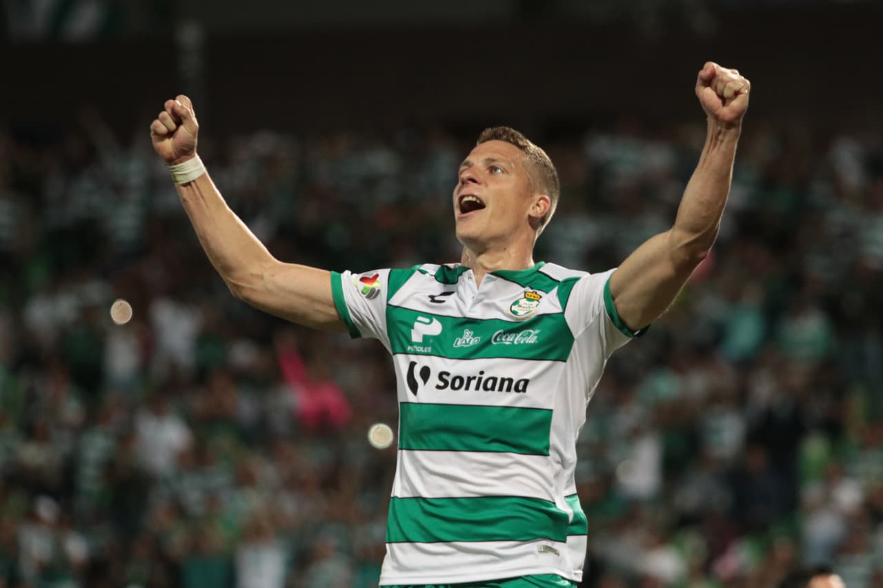 13 -
<b>Julio Furch (Santos)</b>
<br>Valor actual: 4,80 millones de euros