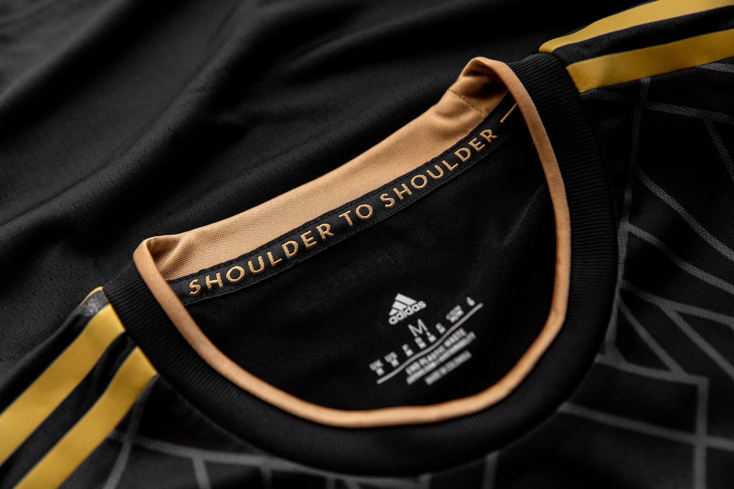 LAFC y Carlos Vela festejan los 5 años del club con su nueva playera, TUDN  MLS