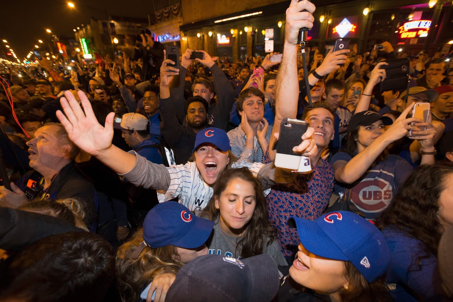 Chicago Cubs son campeones de la MLB por primera vez en 108 años