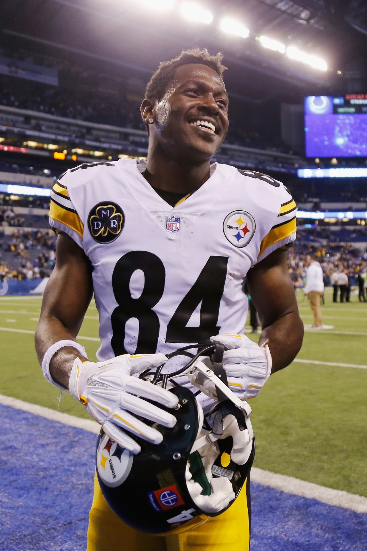 Brown, es explosivo por naturaleza, ante esta situación comenzó a revelarse.