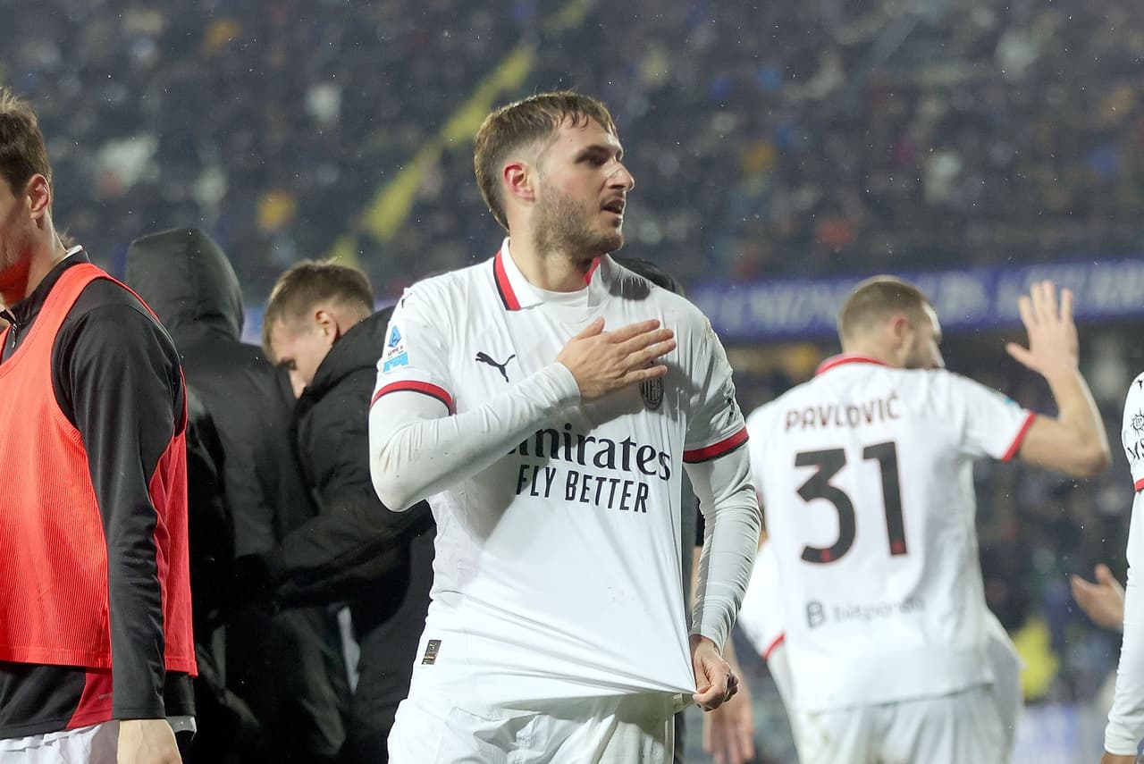 Partidos de hoy miércoles 12 de febrero: Santi Giménez en Champions con Milan; Chivas en Champions Cup