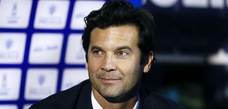 Real Madrid comenzó la era de Santiago Solari con una nueva cara y victoria 4-0 contra Melilla en los dieciseisavos de final del torneo, en el primer partido del argentino desde el banquillo.