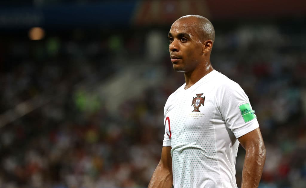 También en West Ham, el que saldría es el portugués Joao Mario, que llegó cedido del Inter y ahora es del interés del Wolverhampton en Alemania, acuerdo que en Italia dicen está cerca de cerrarse.