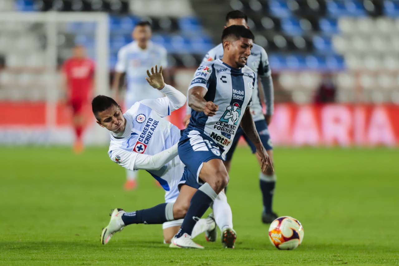 La Máquina logra conseguir sus primeros tres puntos del torneo luego de vencer 0-1 a Pachuca con gol de Juan Escobar.