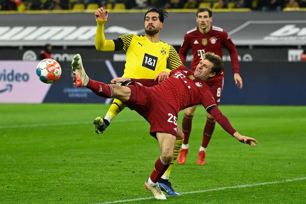 Con doblete de Robert Lewandowski, Bayern se impone 2-3 al Borussia Dortmund de Erling Braut Haaland.