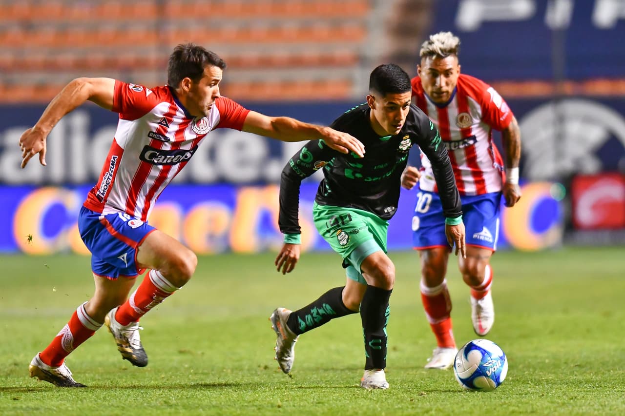 Un solitario gol de Nicolás Ibáñez al 15', Atlético San Luis vence 1-0 a Santos y suman tres unidades. Atlético San Luis se acerca a dos puntos de Santos, ya que llegan a 10 unidades y los Guerreros se quedan con 12.