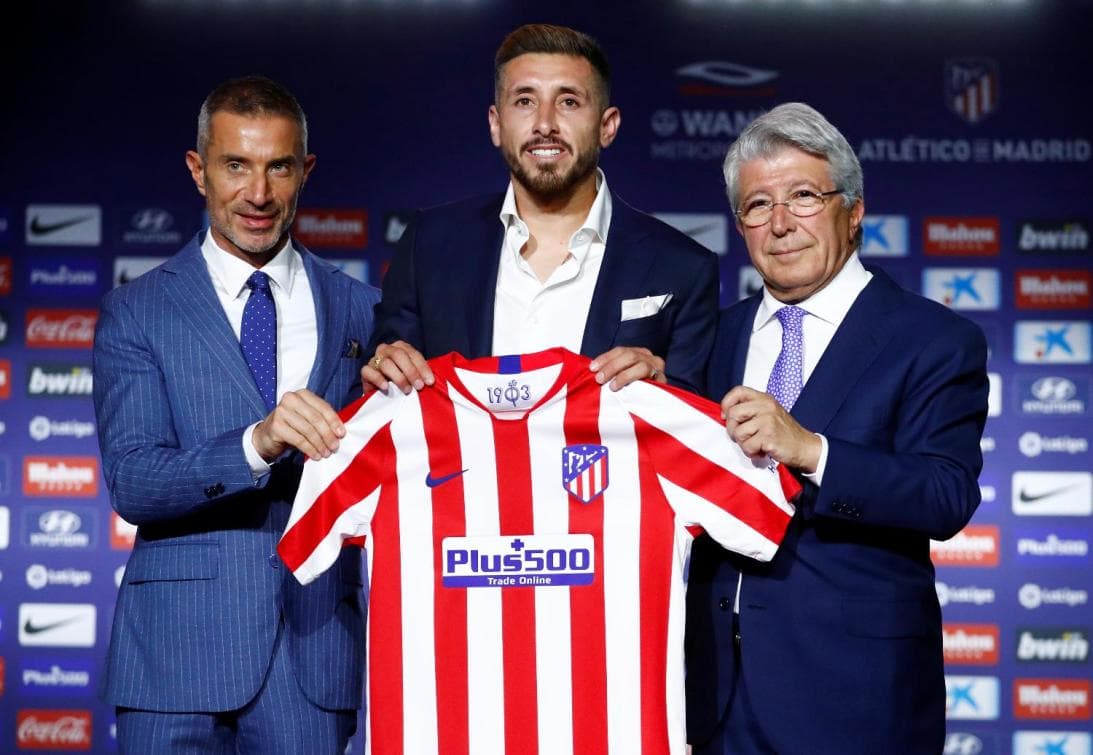 Herrera llega a reforzar el medio campo de los colchoneros.