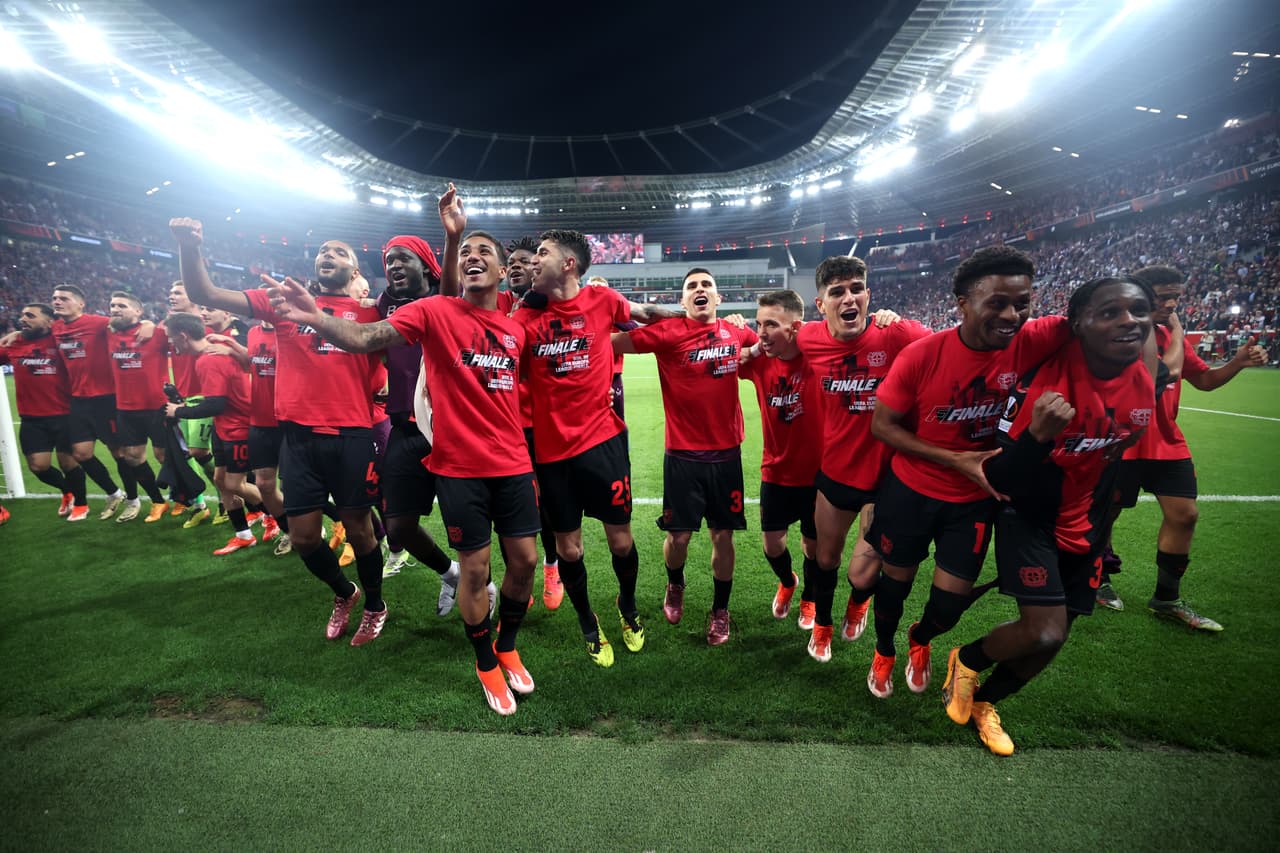 Bayer Leverkusen regala tatuajes por su temporada histórica