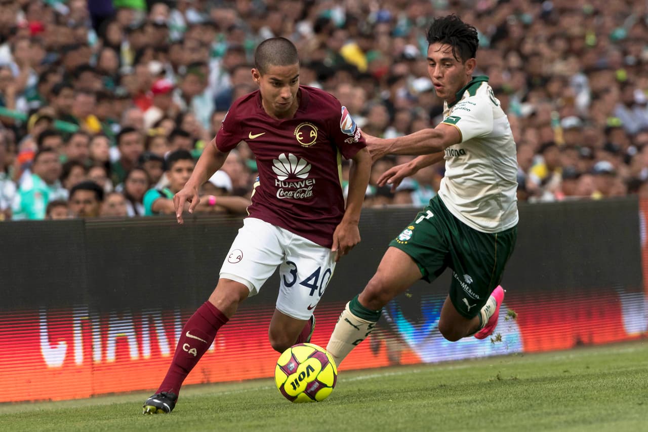 El juvenil Diego Lainez nuevamente fue titular con el cuadro americanista. Jugó sólo los primeros 45 minutos del partido.