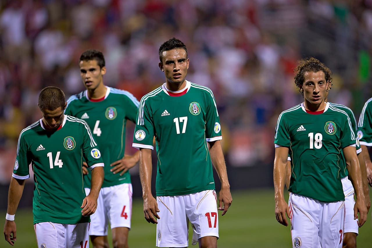El 10 de septiembre de 2013, en el Estadio de Columbus Crew, con goles de Johnson y Donovan, el conjunto de las barras y las estrellas se llevó la victoria con marcador de 2-0 en partido de clasificación mundialista.